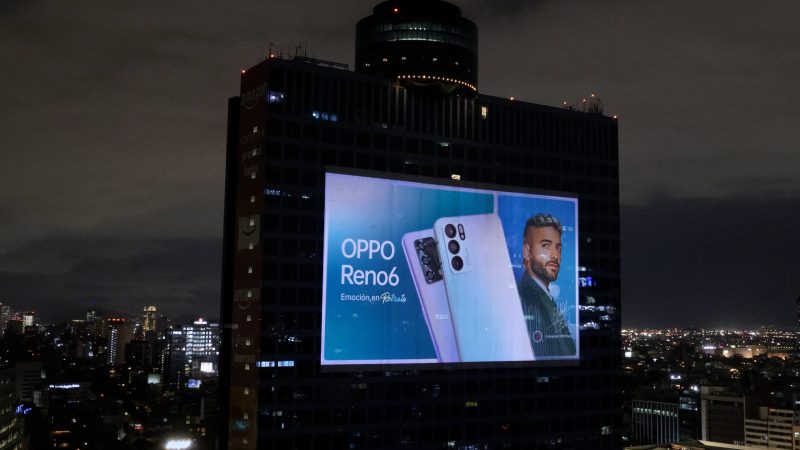 OPPO Maluma WTC 1